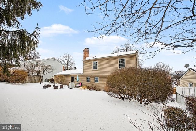 6304 STEPHENS CROSSING, Mechanicsburg, PA 17050