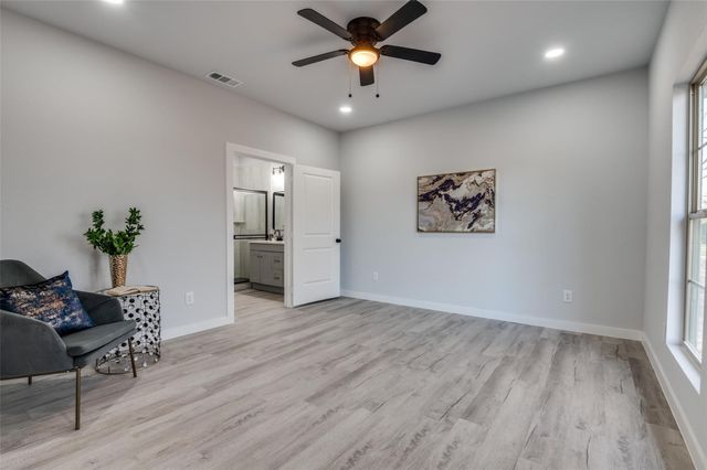 418 Kelly Lane, Seven Points, TX 75143
