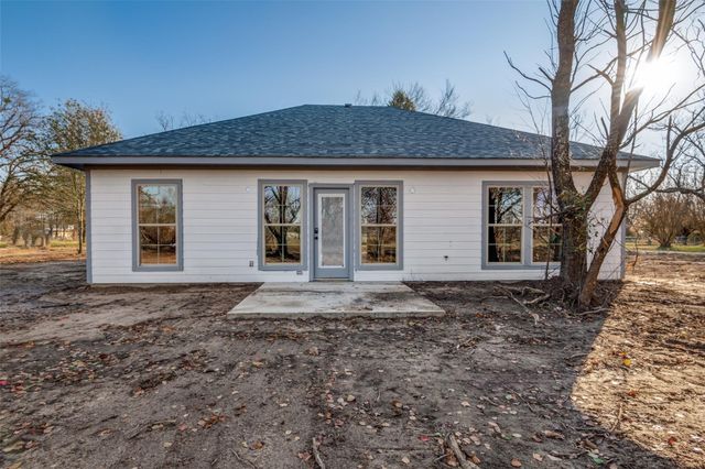 418 Kelly Lane, Seven Points, TX 75143