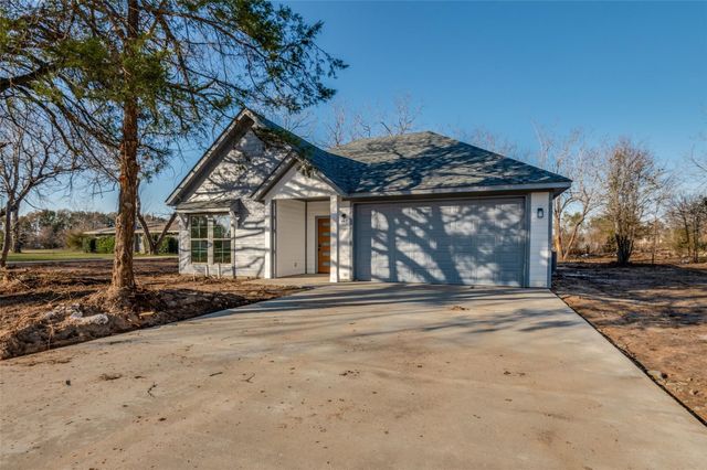 418 Kelly Lane, Seven Points, TX 75143