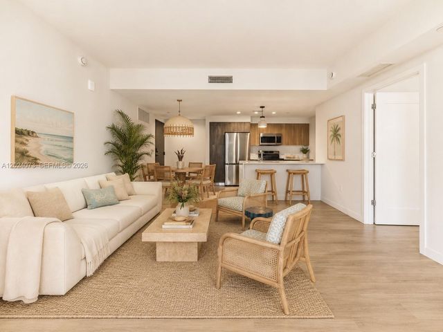 697 N Miami Ave 1810, Miami, FL 33136