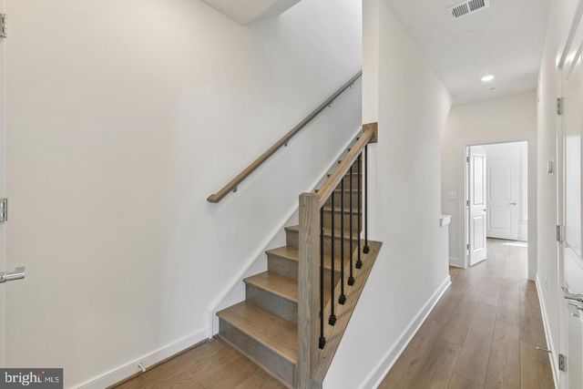 2042 HENSON NORRIS ST, Rockville, MD 20850