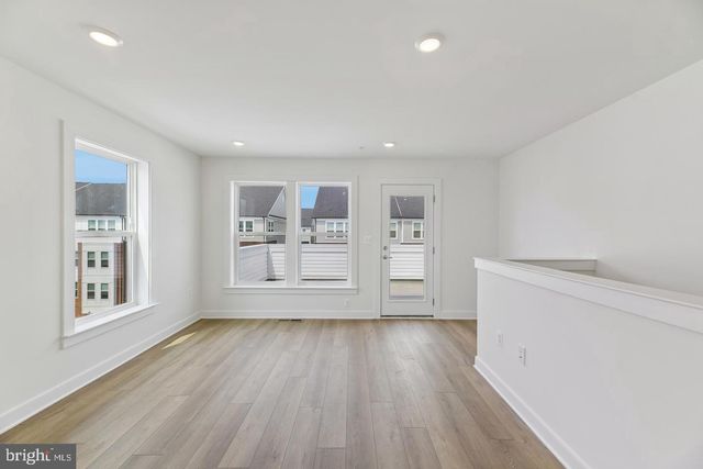 2042 HENSON NORRIS ST, Rockville, MD 20850