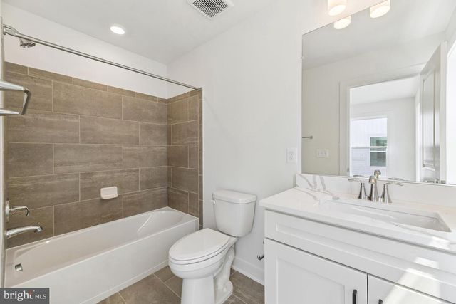 2042 HENSON NORRIS ST, Rockville, MD 20850