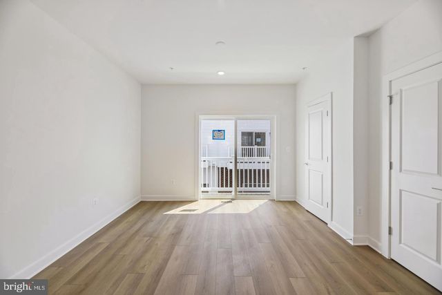 2042 HENSON NORRIS ST, Rockville, MD 20850