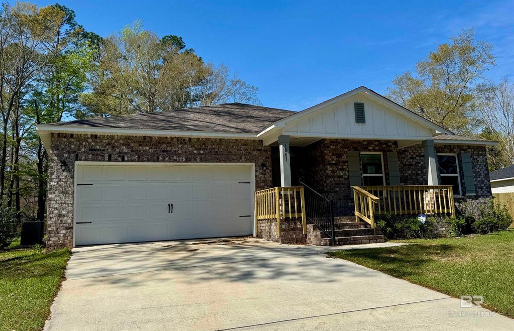 1803 Mary Jane Drive, Bay Minette, AL 36507