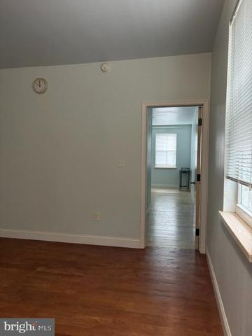 667 N 35TH ST, Philadelphia, PA 19104
