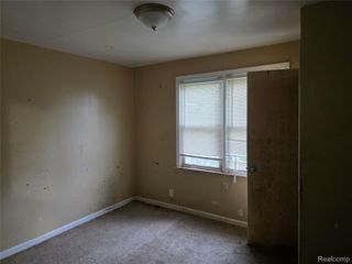 6300 Penrod Street, Detroit, MI 48228