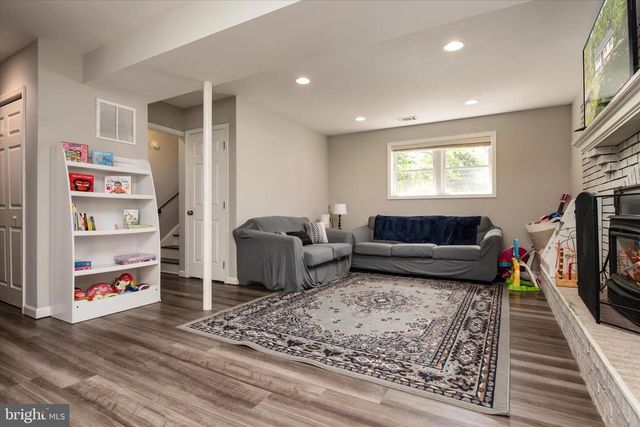 10242 CHARLES STREET, La Plata, MD 20646