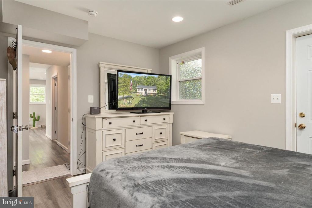 Image 23 of property listing at 10242 CHARLES STREET, La Plata, MD 20646