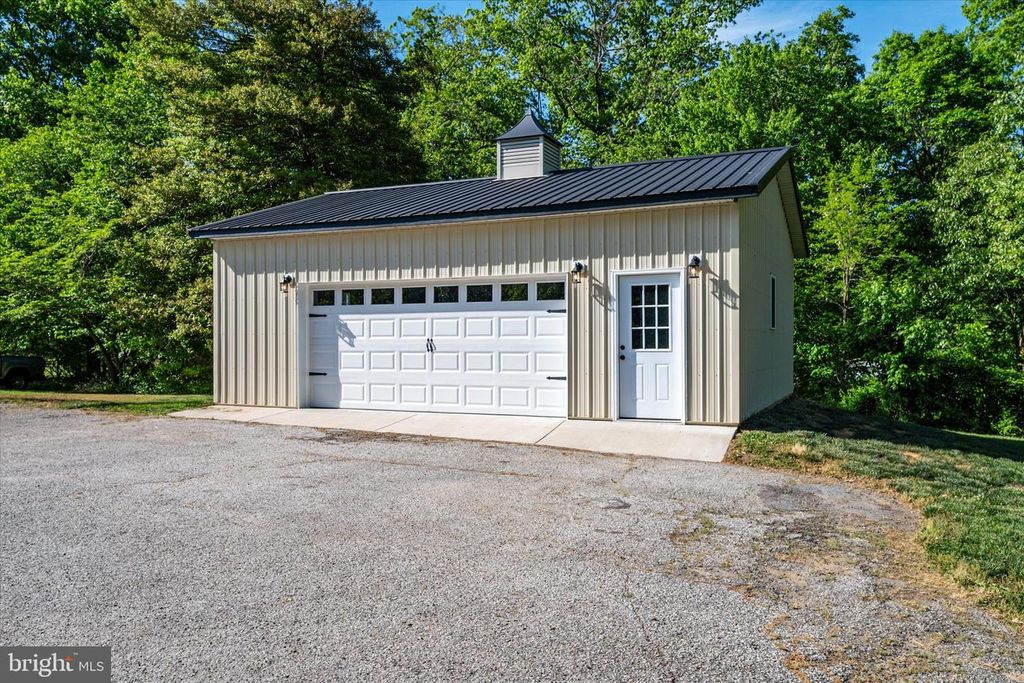 Image 29 of property listing at 10242 CHARLES STREET, La Plata, MD 20646