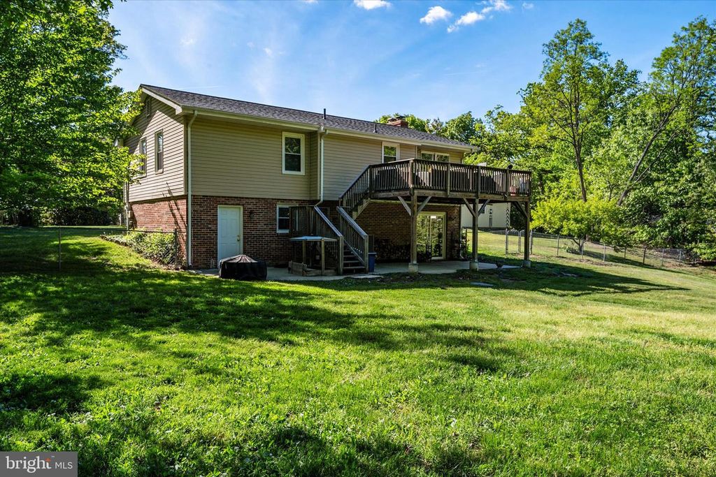 Image 31 of property listing at 10242 CHARLES STREET, La Plata, MD 20646