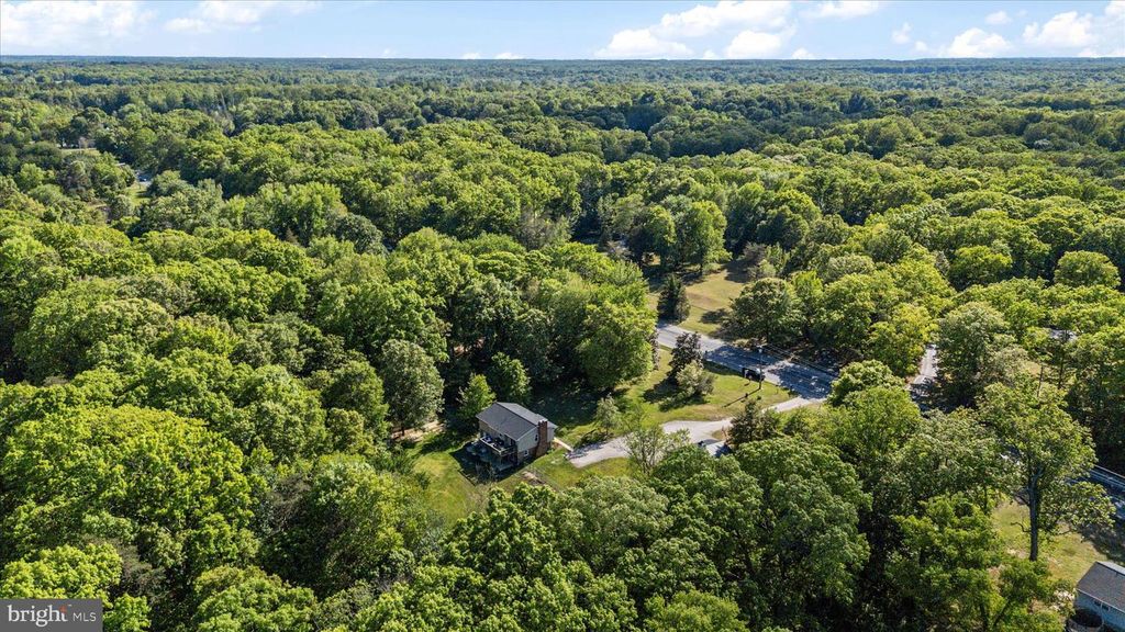 Image 38 of property listing at 10242 CHARLES STREET, La Plata, MD 20646