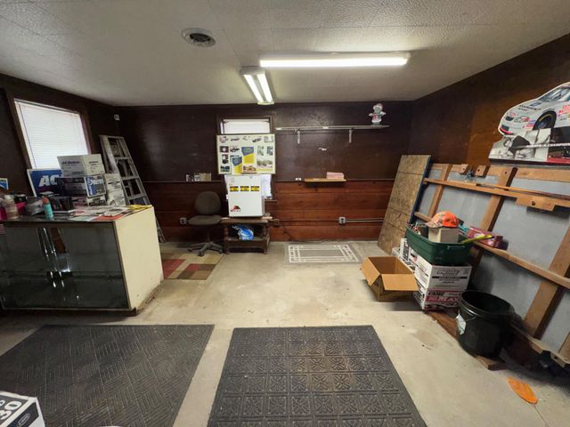 820 OAKLAND AVE, Burlington, NJ 08016