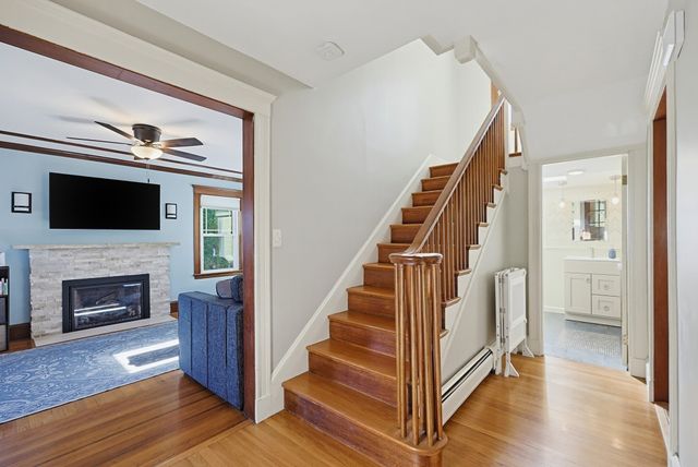 44 Lincoln Ave, Quincy, MA 02170