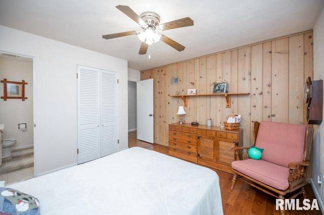 5209 N PROSPECT Road, Peoria Heights, IL 61616