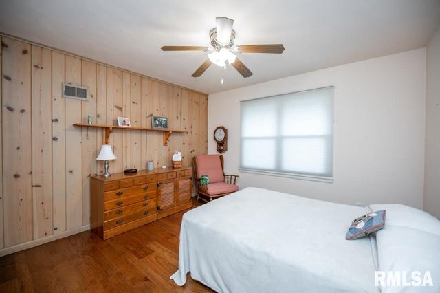 5209 N PROSPECT Road, Peoria Heights, IL 61616