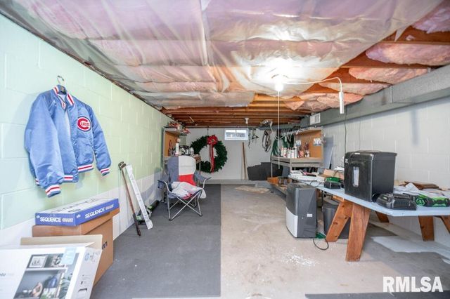 5209 N PROSPECT Road, Peoria Heights, IL 61616