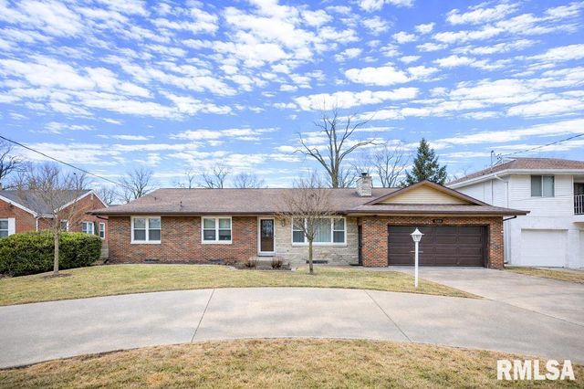 5209 N PROSPECT Road, Peoria Heights, IL 61616