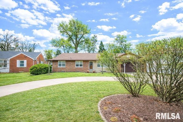 5209 N PROSPECT Road, Peoria Heights, IL 61616