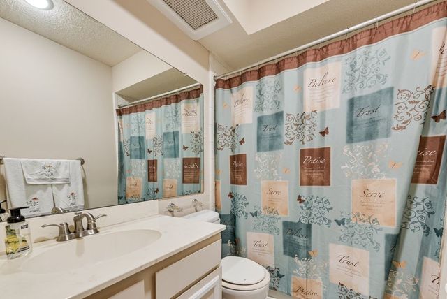 1417 Dogwood Trail, Lewisville, TX 75067