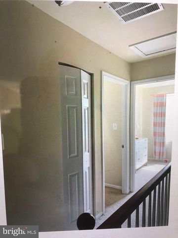 9881 HIGH WATER CT, Burke, VA 22015