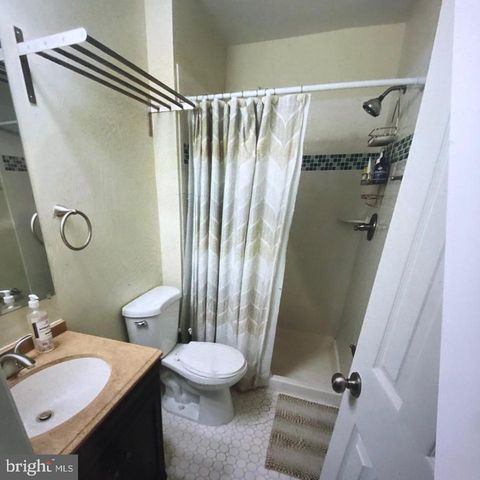 9881 HIGH WATER CT, Burke, VA 22015