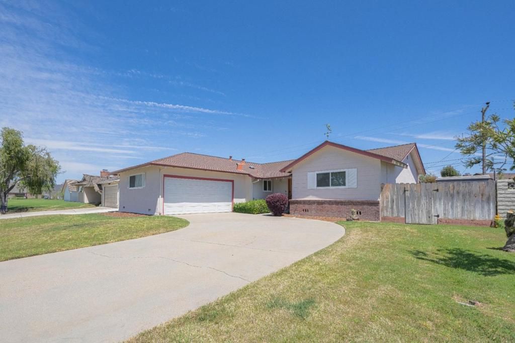 170 Del Mar Drive, Salinas, CA 93901