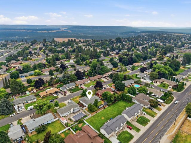 9708 N Fotheringham St, Spokane, WA 99208