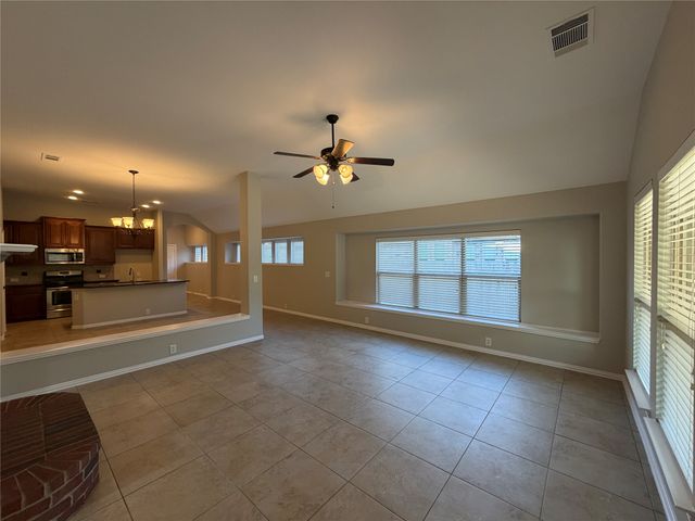 744 Hutchins Drive, Crowley, TX 76036