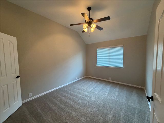 744 Hutchins Drive, Crowley, TX 76036