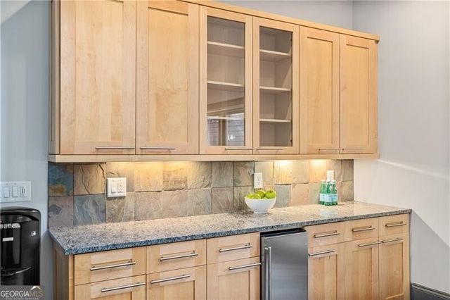 33 Cliftwood Drive, Atlanta, GA 30328