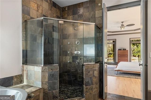 33 Cliftwood Drive, Atlanta, GA 30328