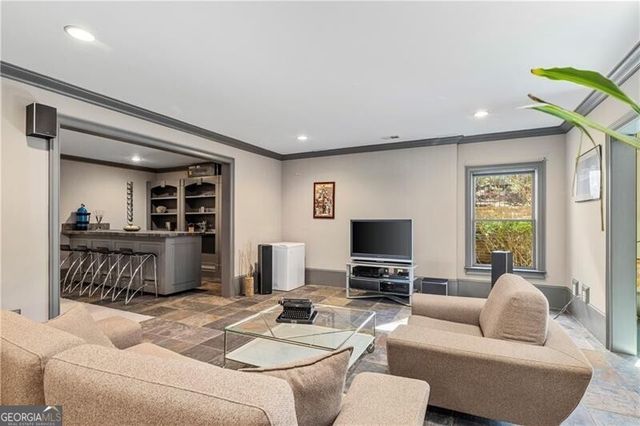 33 Cliftwood Drive, Atlanta, GA 30328