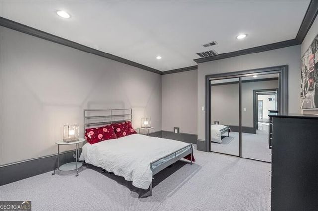 33 Cliftwood Drive, Atlanta, GA 30328