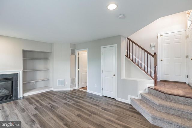 9240 CASCADE FALLS DR, Bristow, VA 20136