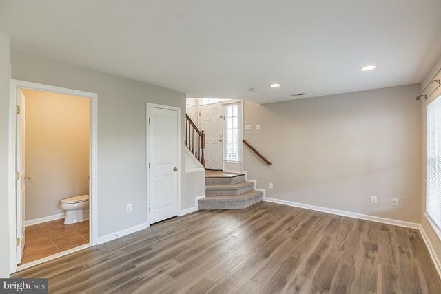 9240 CASCADE FALLS DR, Bristow, VA 20136