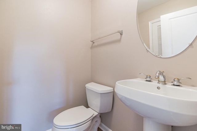 9240 CASCADE FALLS DR, Bristow, VA 20136
