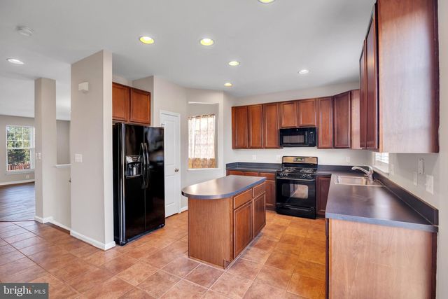 9240 CASCADE FALLS DR, Bristow, VA 20136