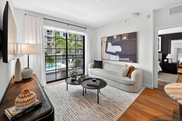 1650 NE 124th Street 203, North Miami, FL 33181