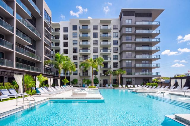 1650 NE 124th Street 203, North Miami, FL 33181