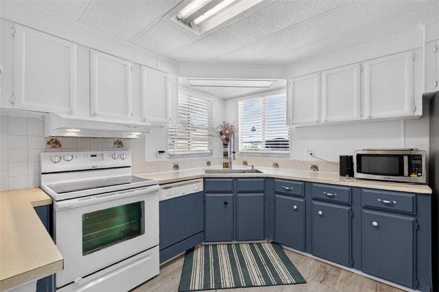 16440 SE 95 COURT, Summerfield, FL 34491