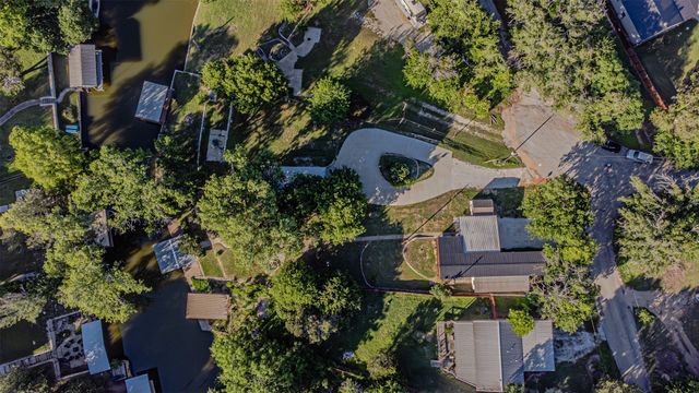 3819 Horseshoe Trail, Granbury, TX 76048