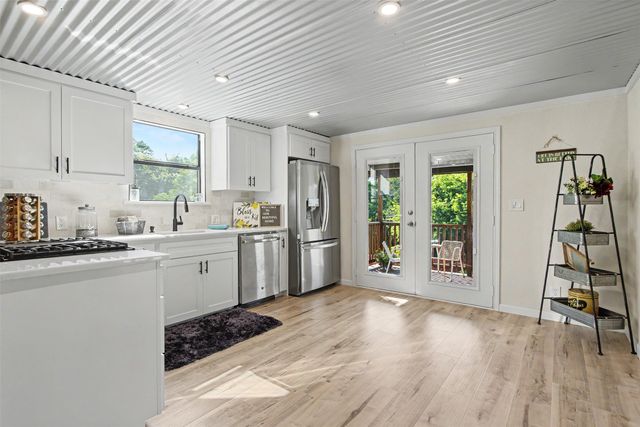3819 Horseshoe Trail, Granbury, TX 76048