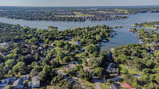 3819 Horseshoe Trail, Granbury, TX 76048