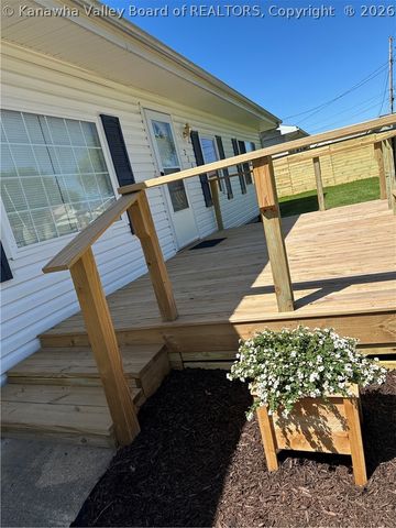 212 Dogwood Drive, Millwood, WV 25262