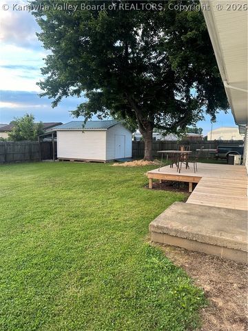 212 Dogwood Drive, Millwood, WV 25262