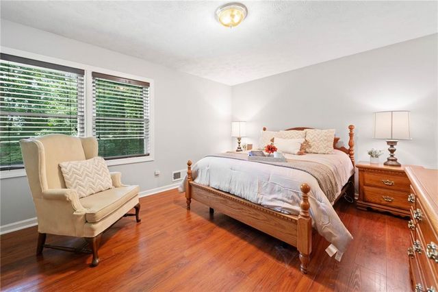 1260 Willeo Creek Drive, Roswell, GA 30075