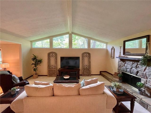 1260 Willeo Creek Drive, Roswell, GA 30075