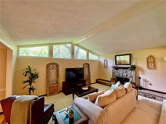 1260 Willeo Creek Drive, Roswell, GA 30075